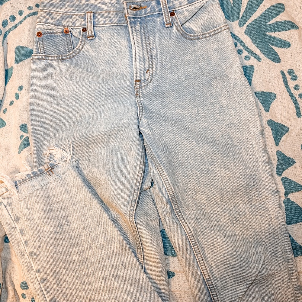 Abercrombie & Fitch High Rise Light Blue Jeans